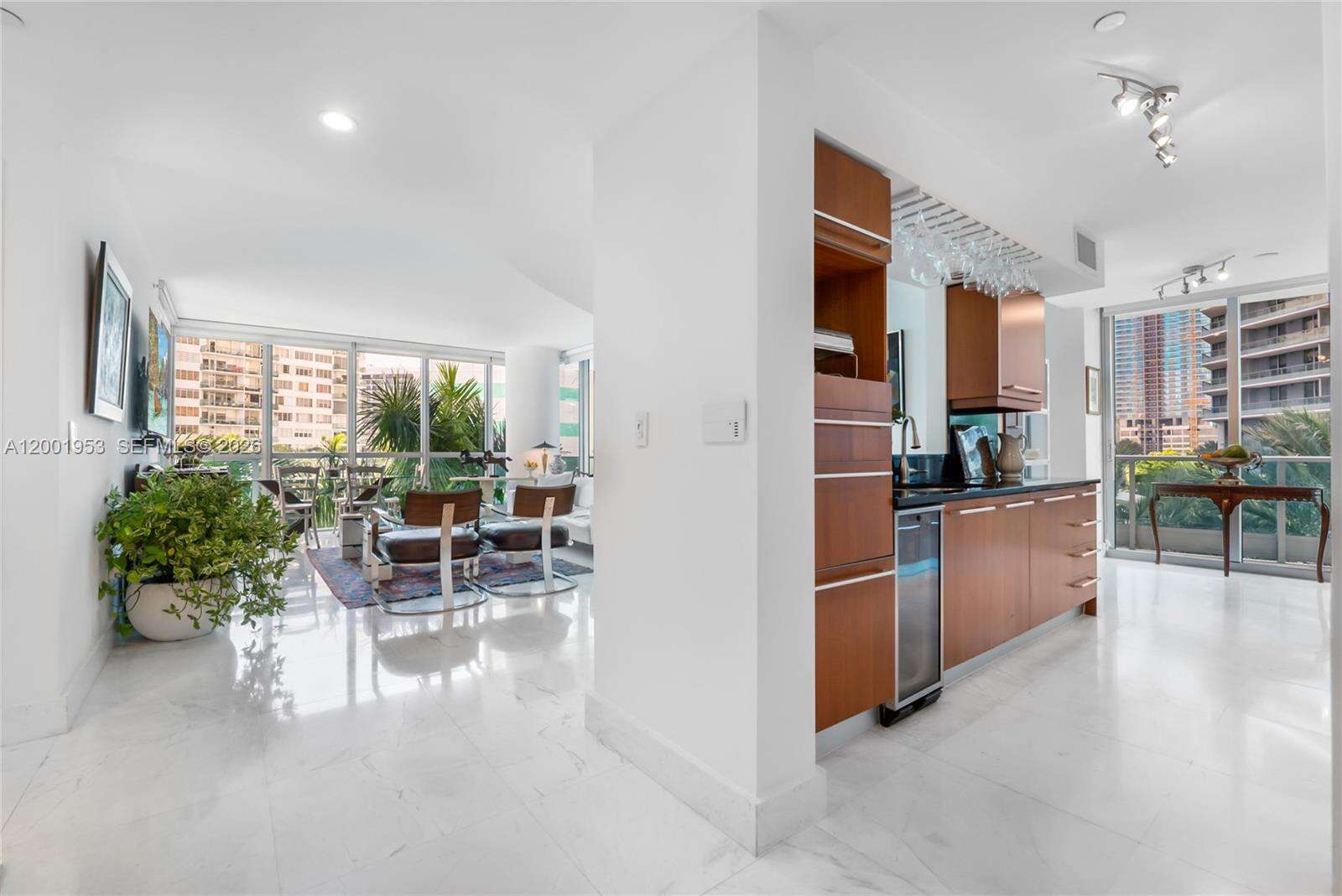 Jade At Brickell Bay at 1331 Brickell Bay Dr, Miami, FL 33131 - For Sale photo 14