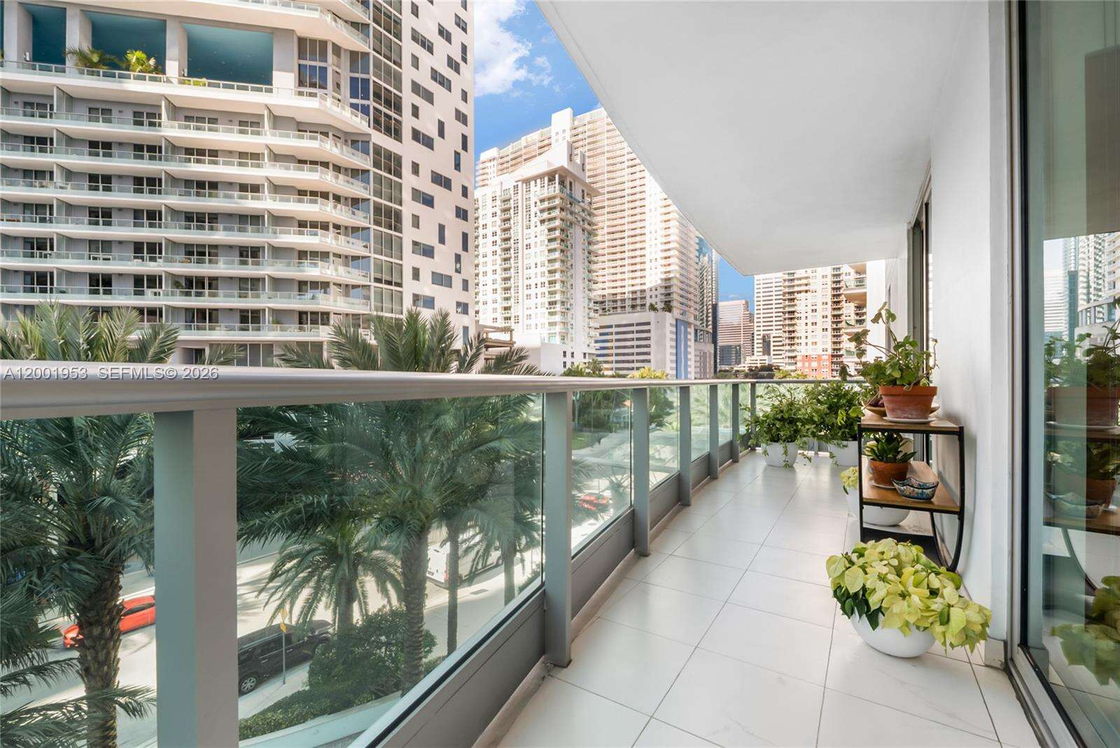 Jade At Brickell Bay at 1331 Brickell Bay Dr, Miami, FL 33131 - For Sale photo 18