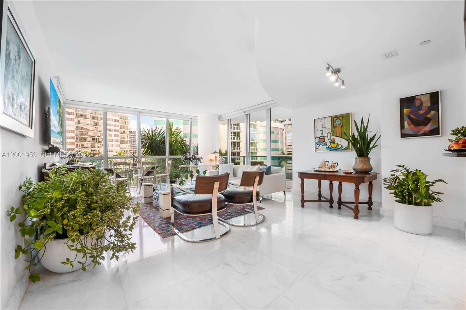 Jade At Brickell Bay at 1331 Brickell Bay Dr, Miami, FL 33131 - For Sale photo 10
