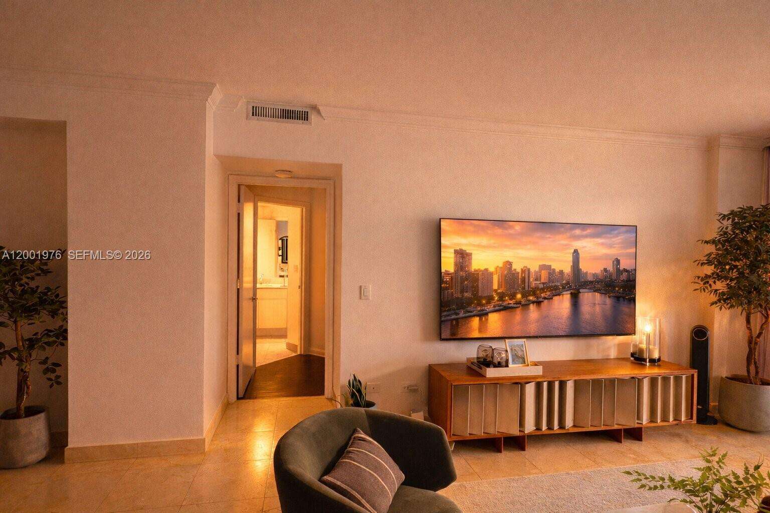 Three Tequesta Point at 848 Brickell Key Dr, Miami, FL 33131 - For Sale photo 4