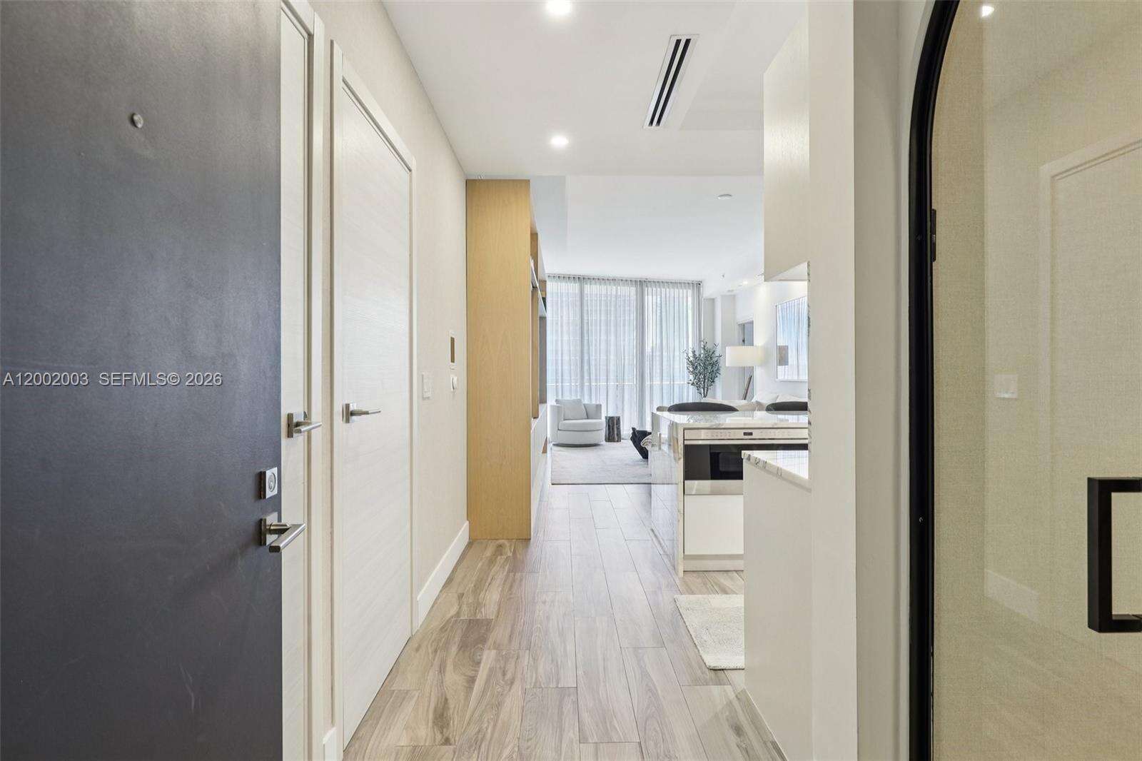 801 SMA RESIDENCES - 801 Miami Ave, Miami, FL 33130 | Picture 4