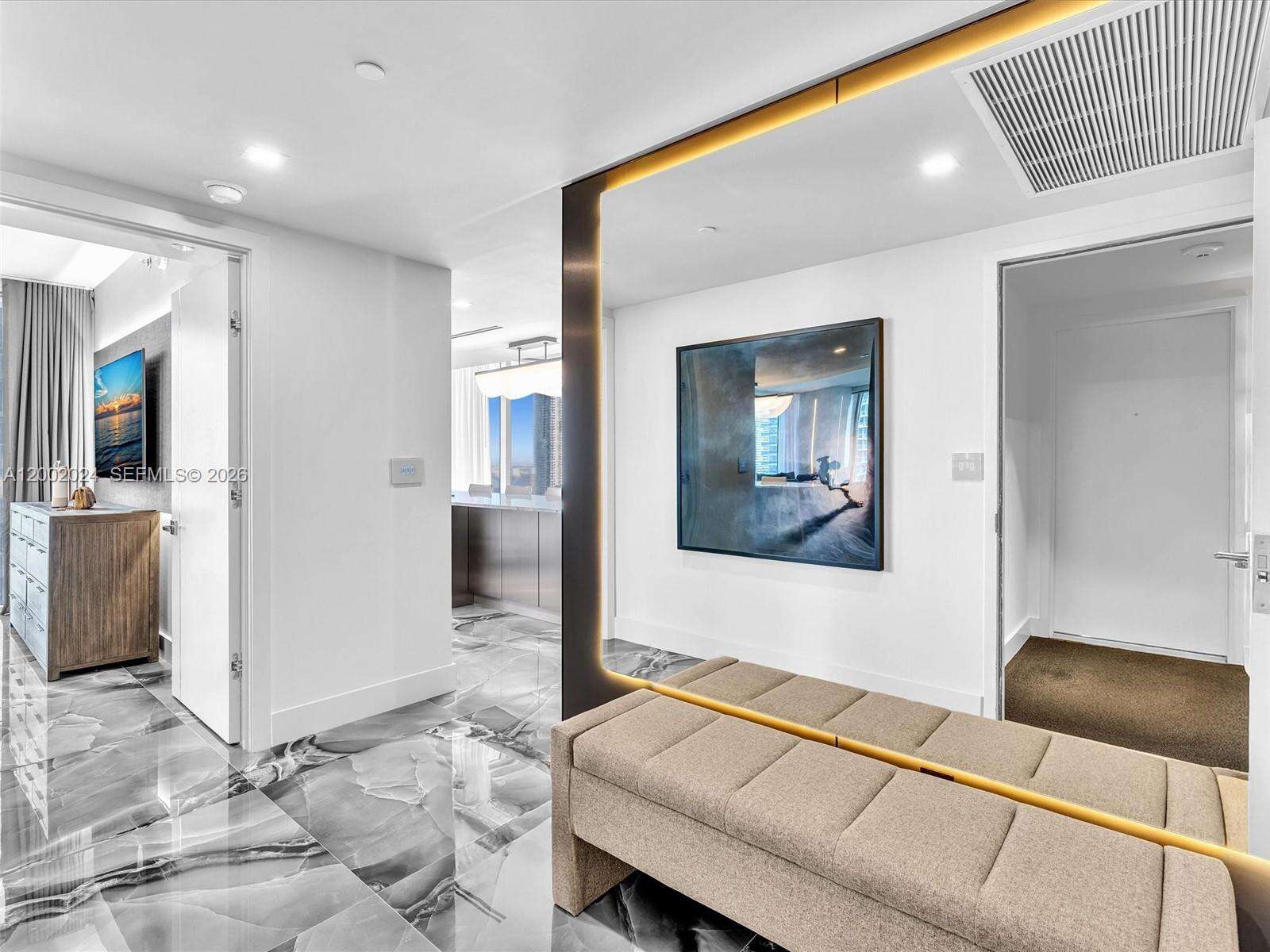 ICONBRICKELL CONDO NO 1 - 475 Brickell Ave, Miami, FL 33131 | Picture 2