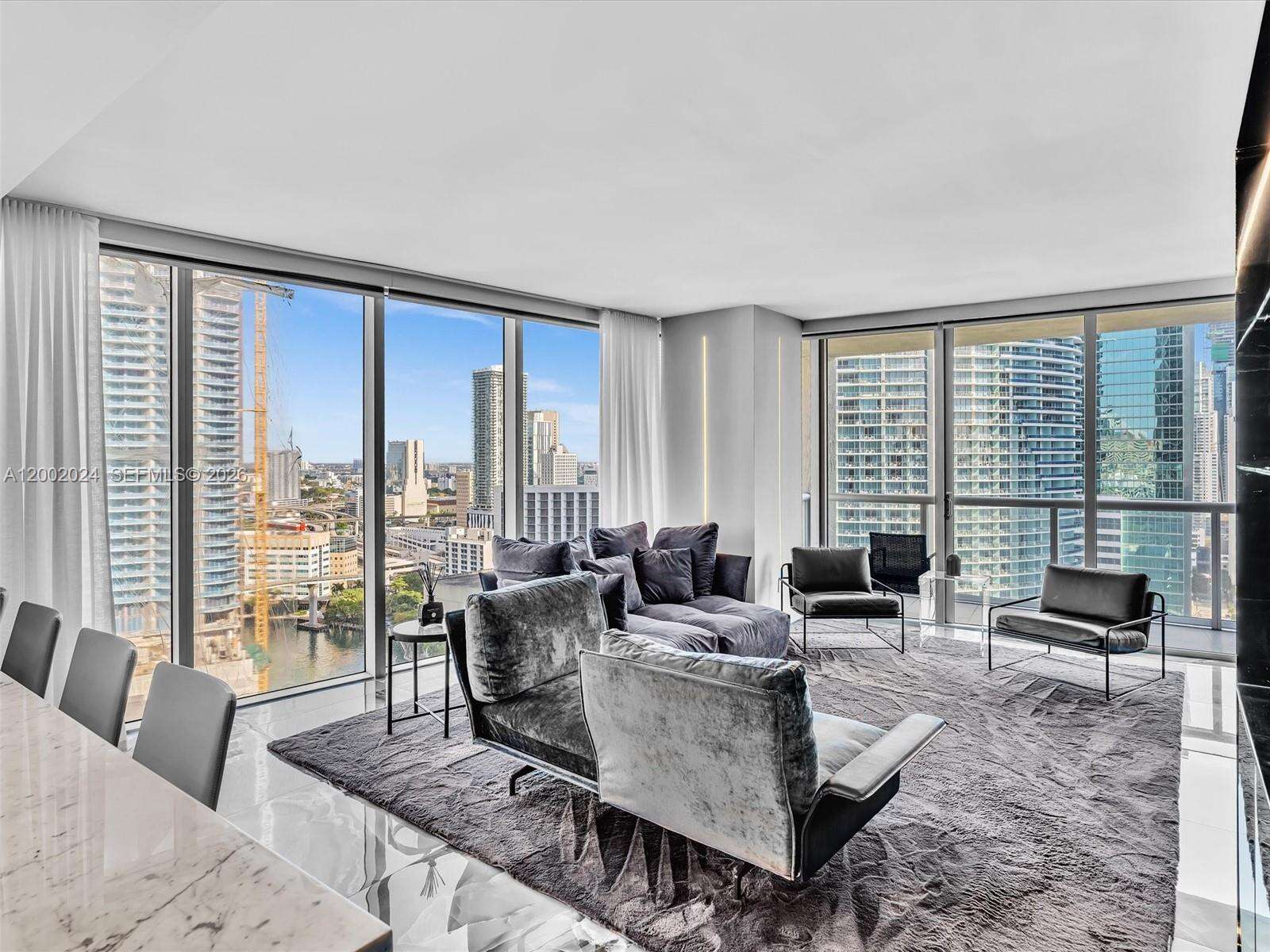 ICONBRICKELL CONDO NO 1 - 475 Brickell Ave, Miami, FL 33131 | Picture 17