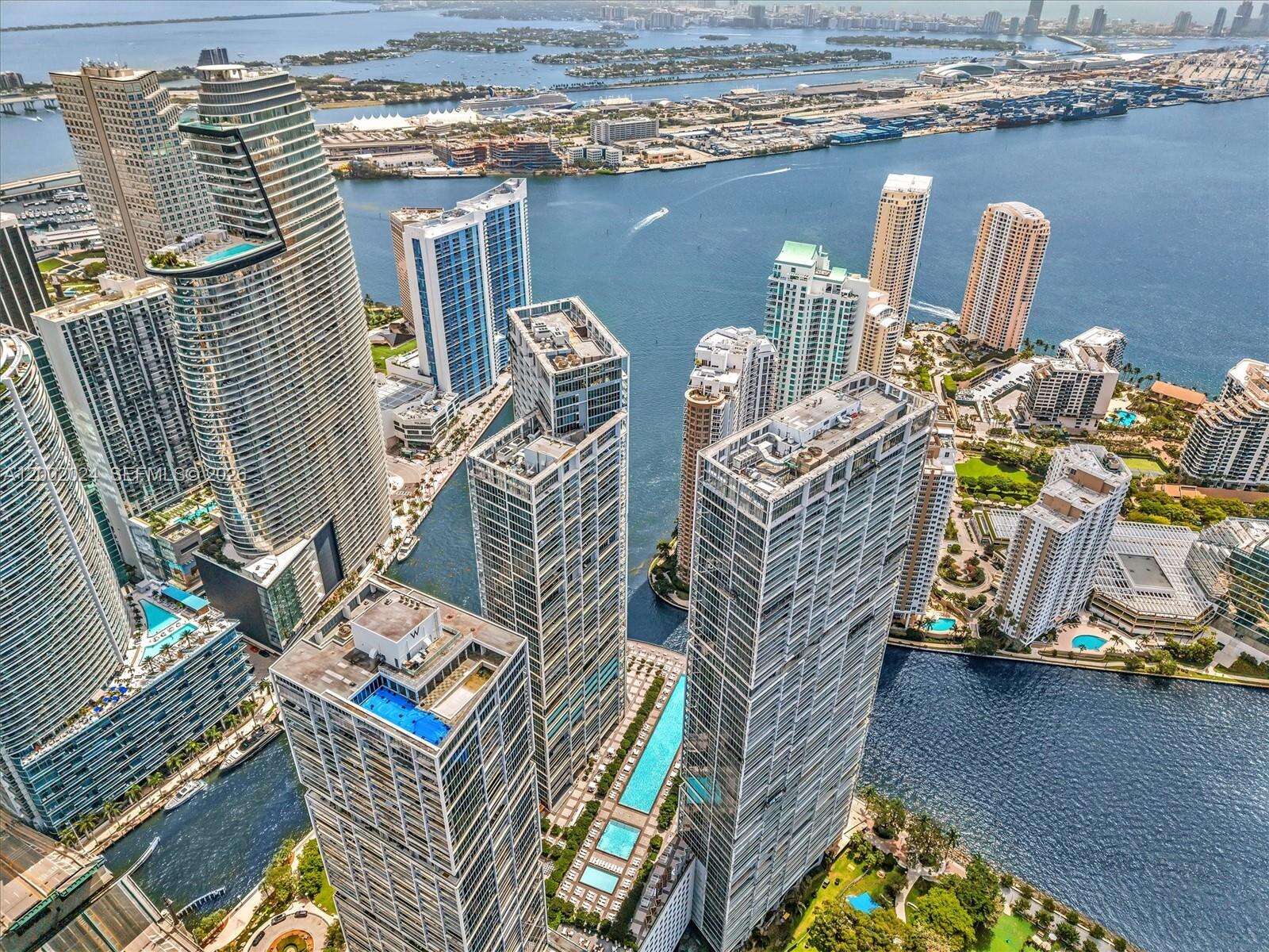 ICONBRICKELL CONDO NO 1 - 475 Brickell Ave, Miami, FL 33131 | Picture 39