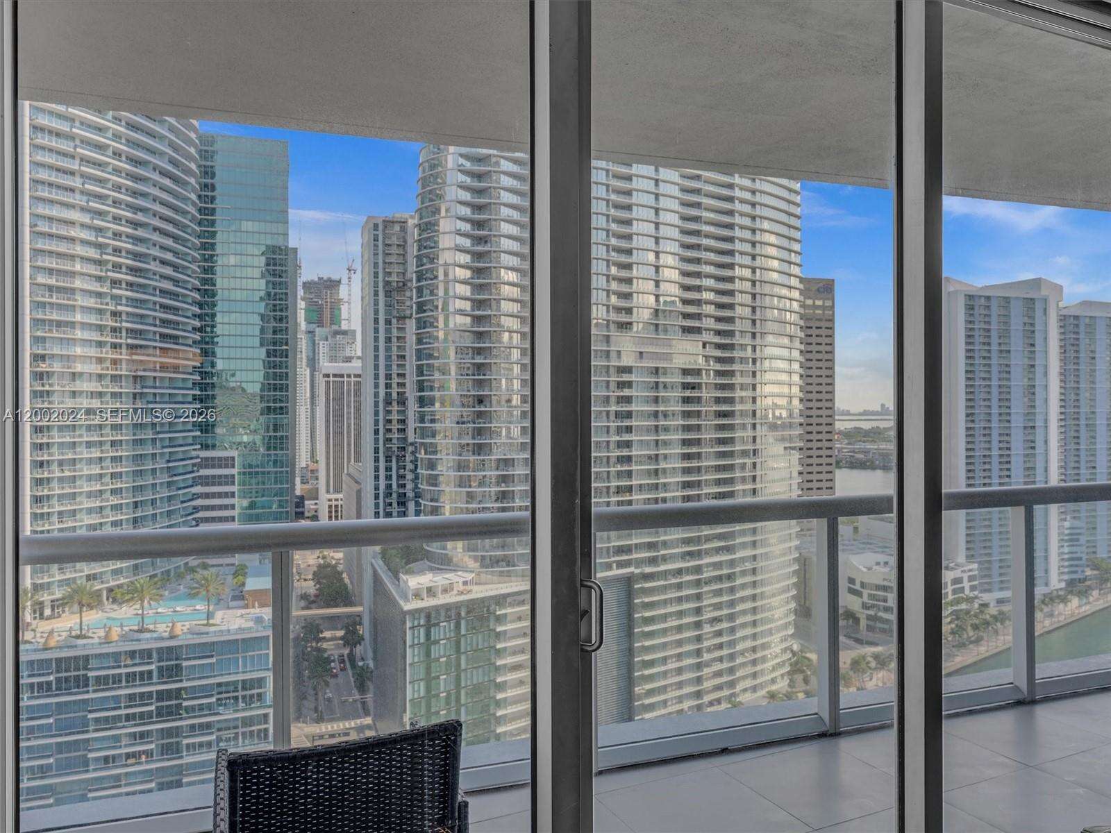ICONBRICKELL CONDO NO 1 - 475 Brickell Ave, Miami, FL 33131 | Picture 10