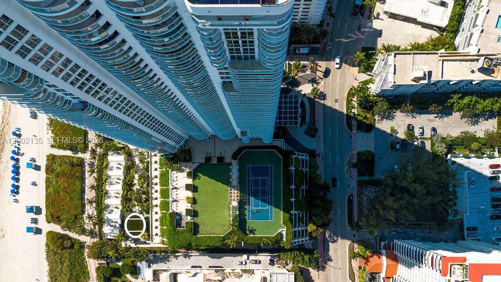 Akoya at Miami Beach, FL 33141 - For Sale photo 32