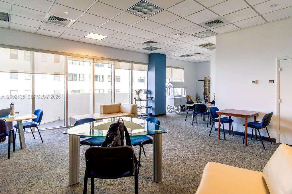 Akoya at Miami Beach, FL 33141 - For Sale photo 39