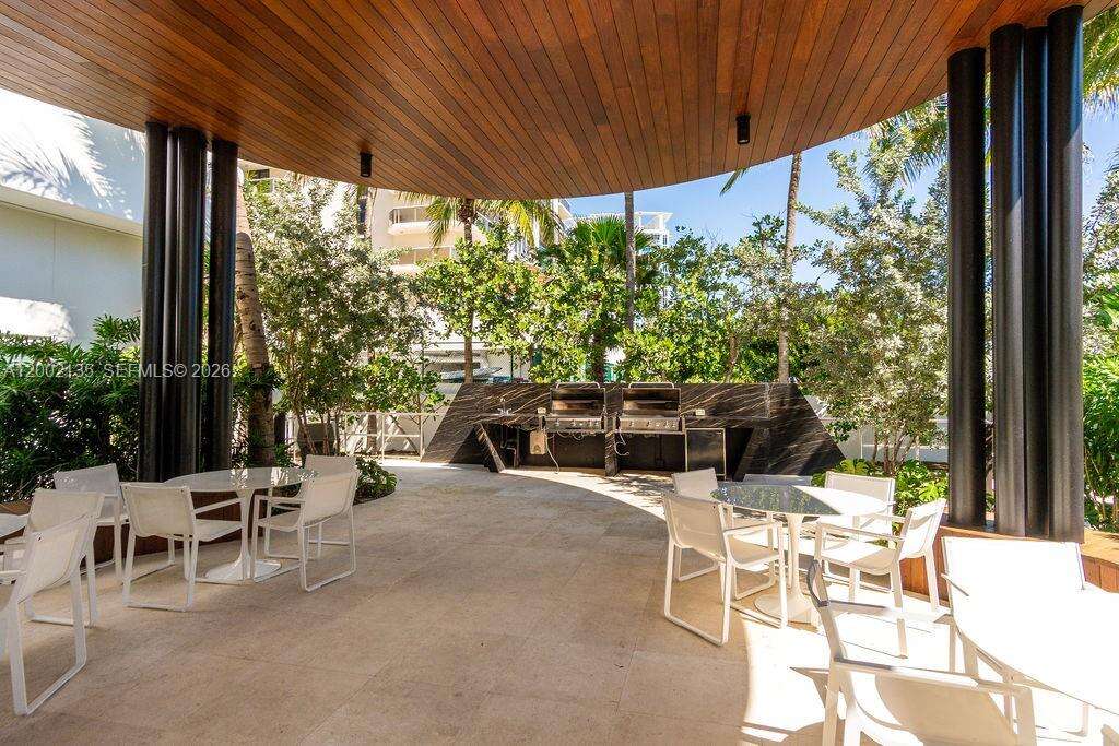 Akoya at Miami Beach, FL 33141 - For Sale photo 48