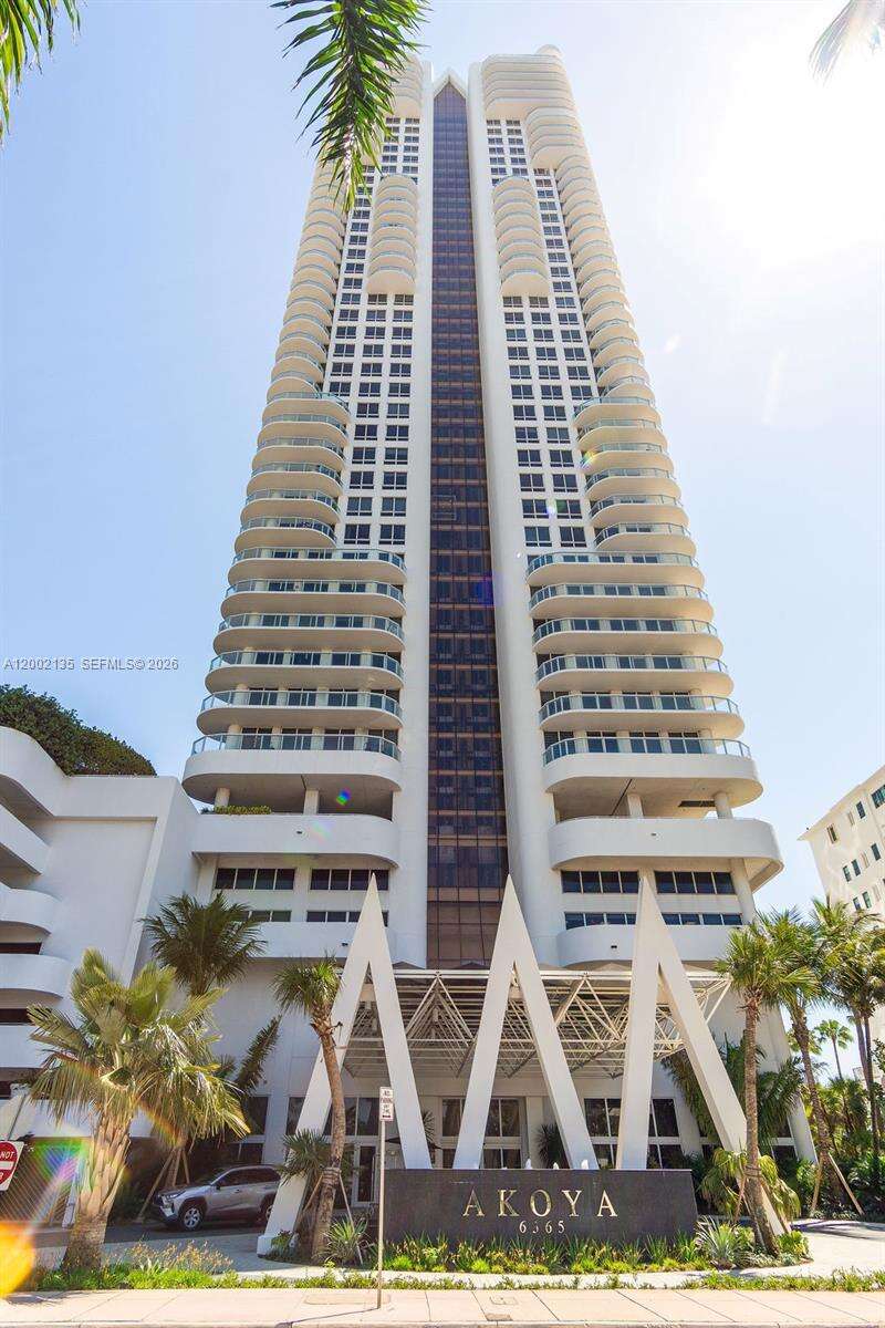 Akoya at Miami Beach, FL 33141 - For Sale photo 6