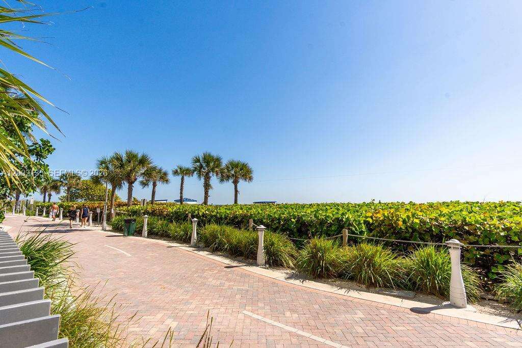 Akoya at Miami Beach, FL 33141 - For Sale photo 51
