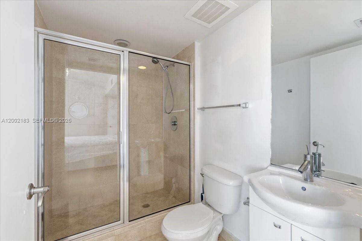Ocean Four at 17201 Collins Ave, Sunny Isles Beach, FL 33160 - For Sale photo 17