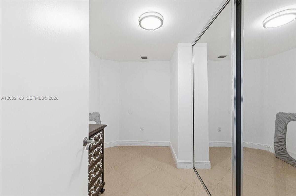 Ocean Four at 17201 Collins Ave, Sunny Isles Beach, FL 33160 - For Sale photo 21
