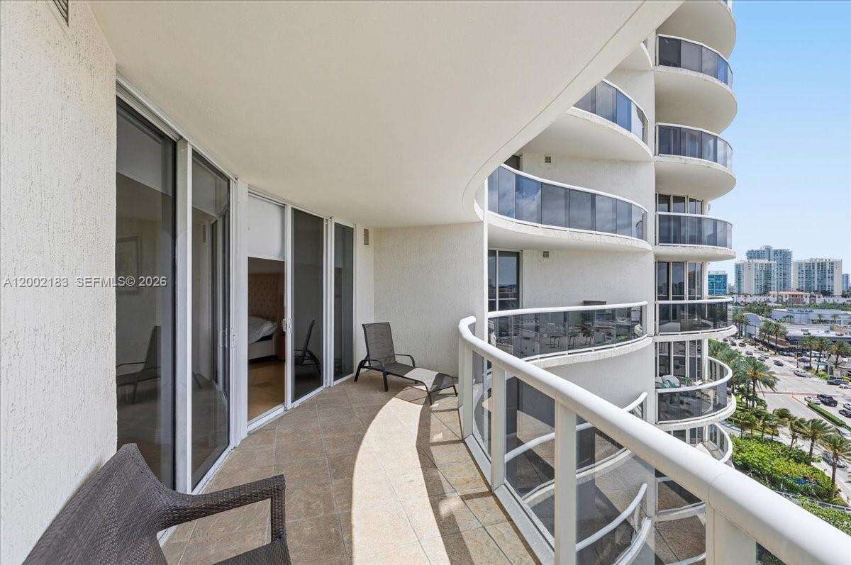 Ocean Four at 17201 Collins Ave, Sunny Isles Beach, FL 33160 - For Sale photo 28