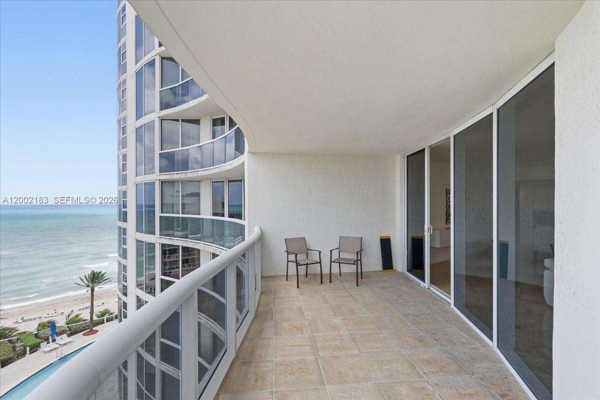 Ocean Four at 17201 Collins Ave, Sunny Isles Beach, FL 33160 - For Sale photo 31