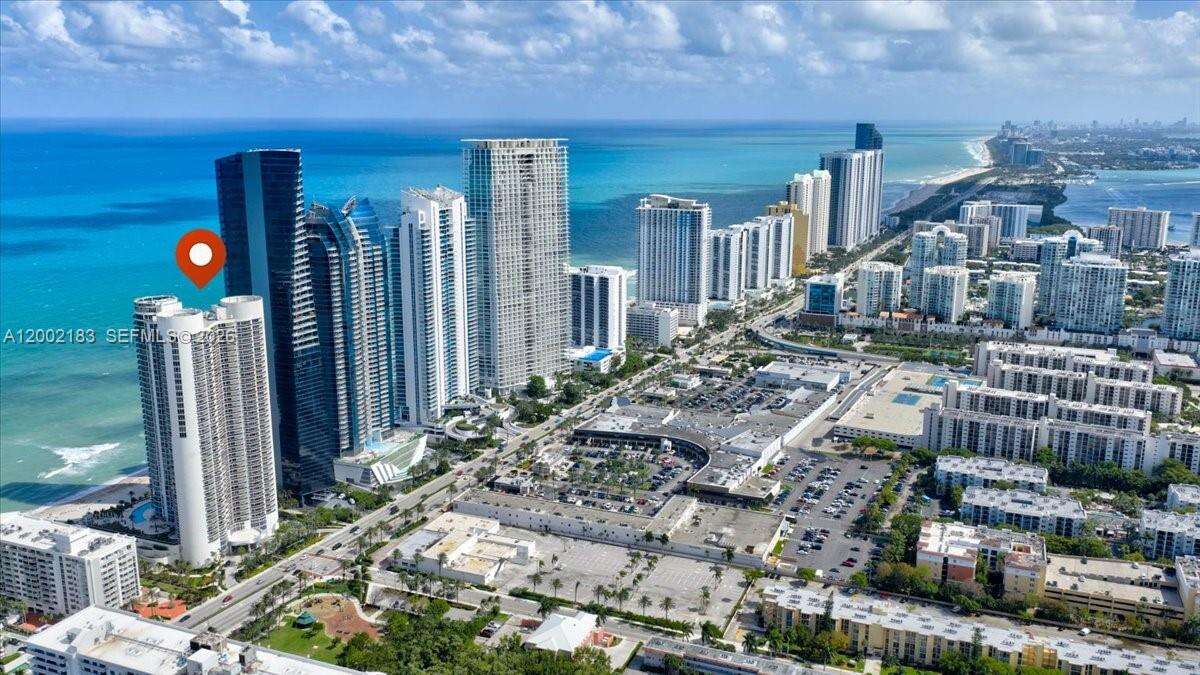 Ocean Four at 17201 Collins Ave, Sunny Isles Beach, FL 33160 - For Sale photo 35