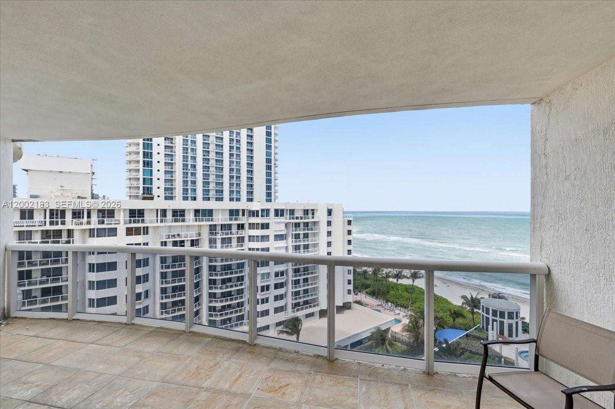 Ocean Four at 17201 Collins Ave, Sunny Isles Beach, FL 33160 - For Sale photo 36