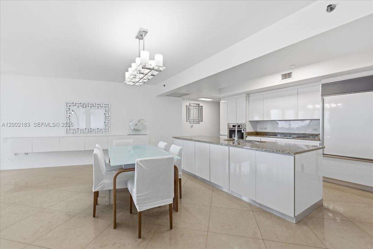 Ocean Four at 17201 Collins Ave, Sunny Isles Beach, FL 33160 - For Sale photo 10