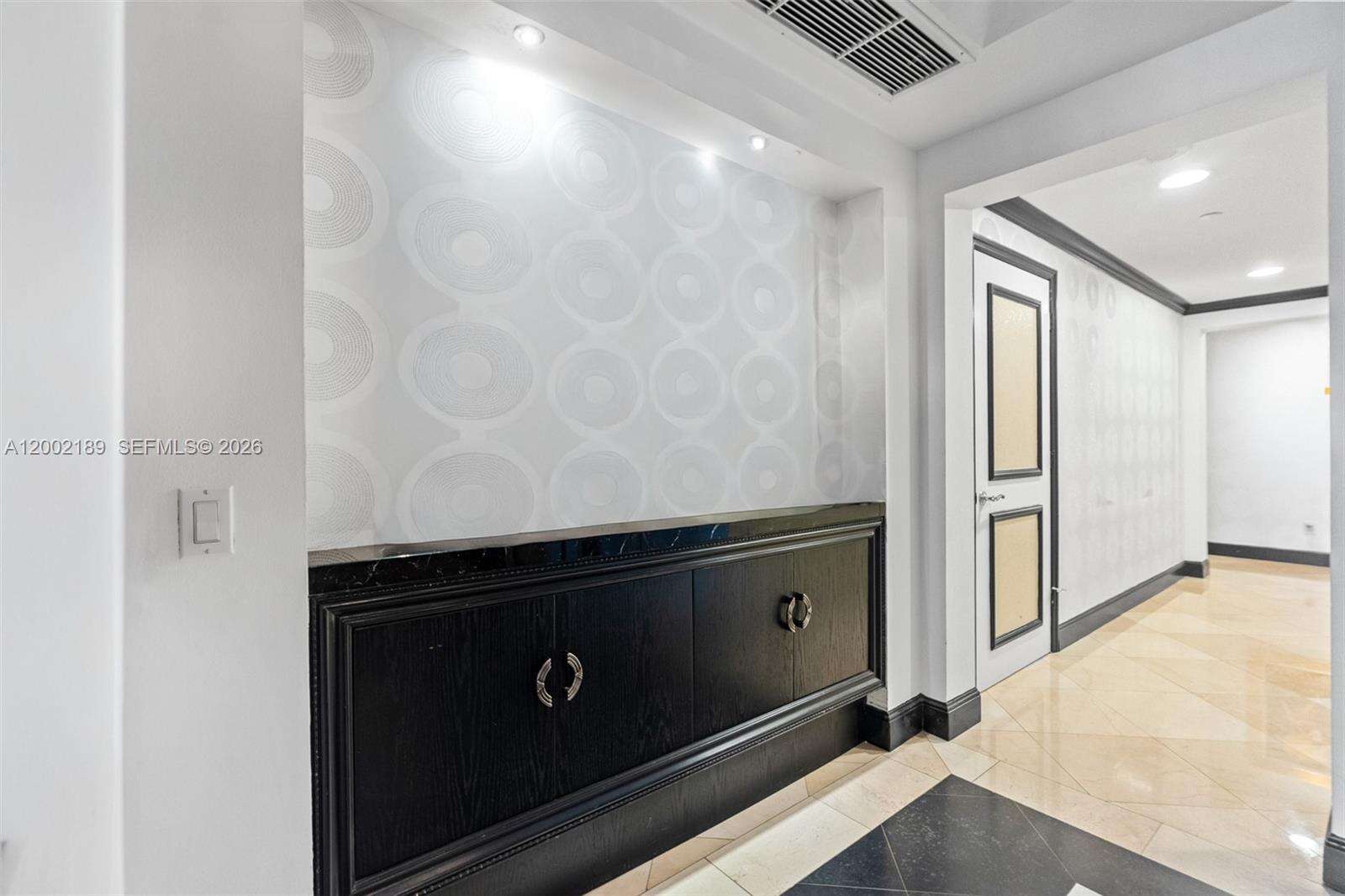 Atlantic 3 at 21050 Point Pl, Aventura, FL 33180 - For Sale photo 2