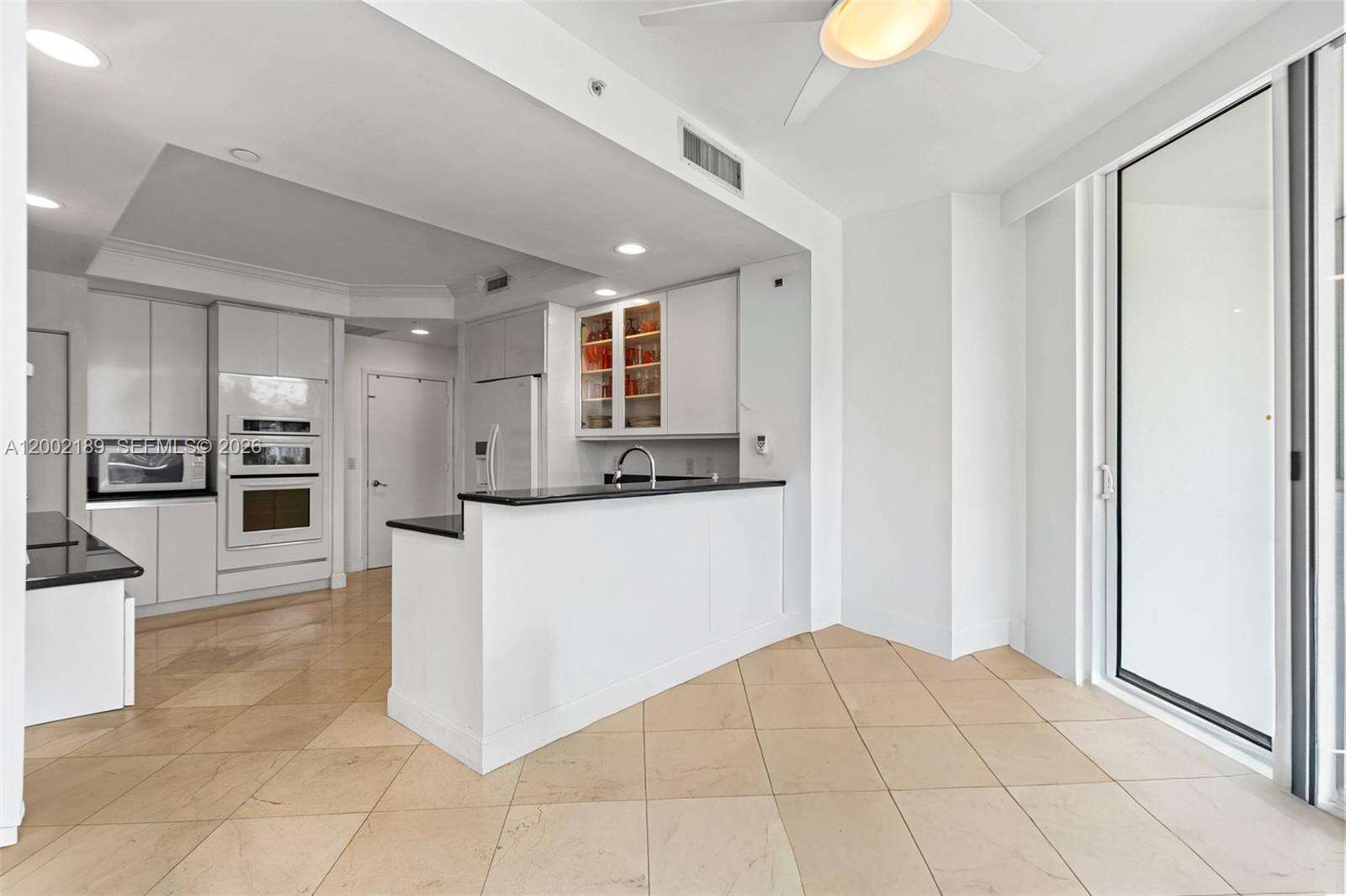 Atlantic 3 at 21050 Point Pl, Aventura, FL 33180 - For Sale photo 11