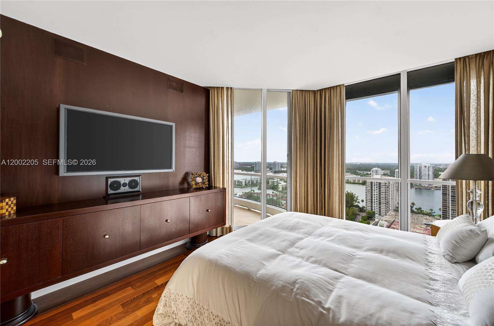 7000 ISL BLVD WILLIAMS ISL - 7000 Island Blvd, Aventura, FL 33160 | Picture 52