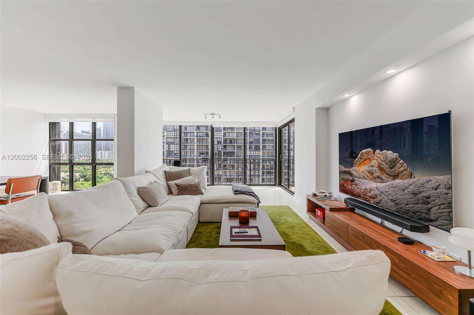 Brickell Place 2 at 1915 Brickell Ave, Miami, FL 33129 - For Sale photo 3