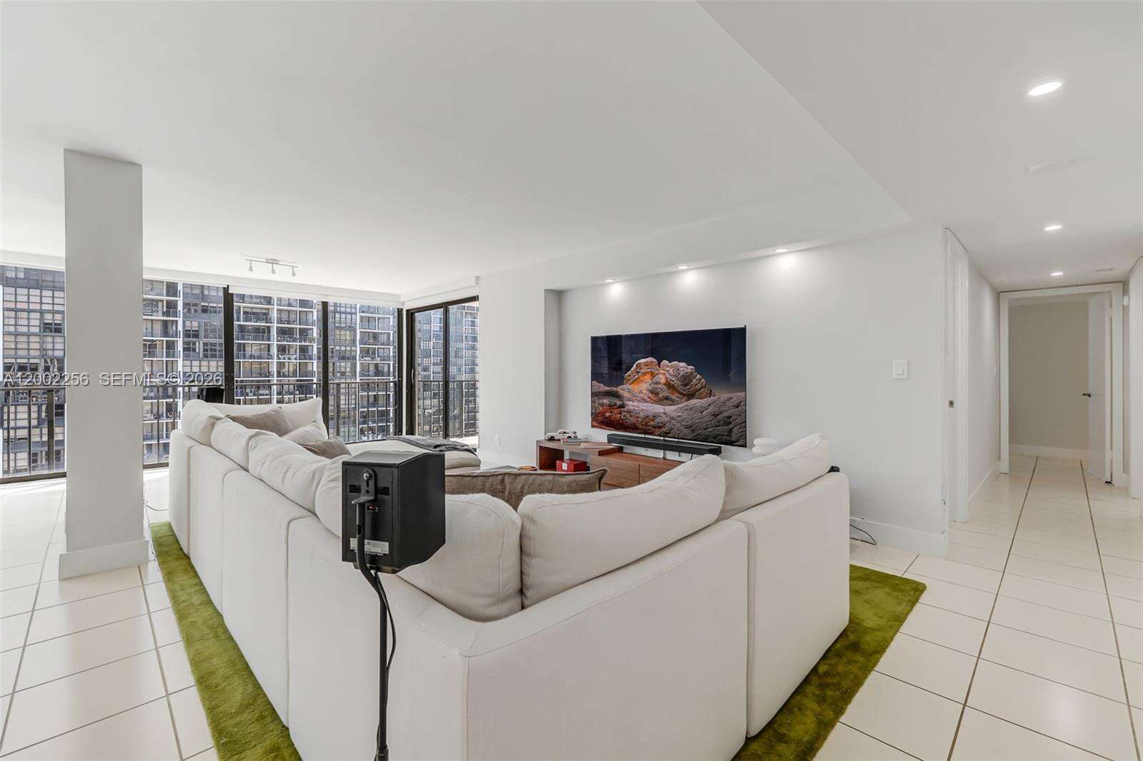 Brickell Place 2 at 1915 Brickell Ave, Miami, FL 33129 - For Sale photo 4