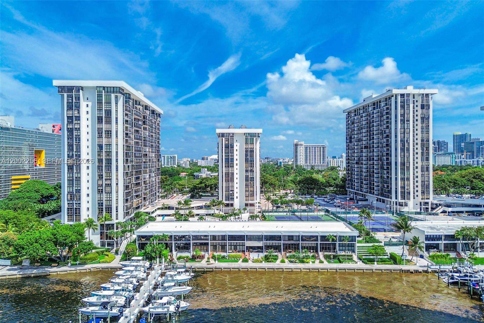 Brickell Place 2 at 1915 Brickell Ave, Miami, FL 33129 - For Sale photo 42