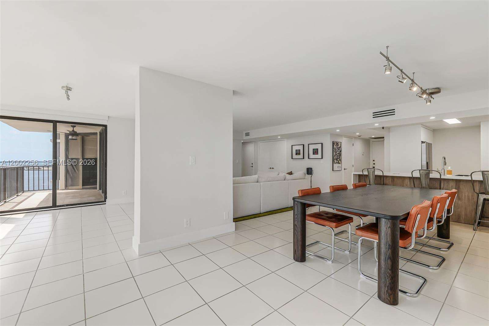 Brickell Place 2 at 1915 Brickell Ave, Miami, FL 33129 - For Sale photo 7
