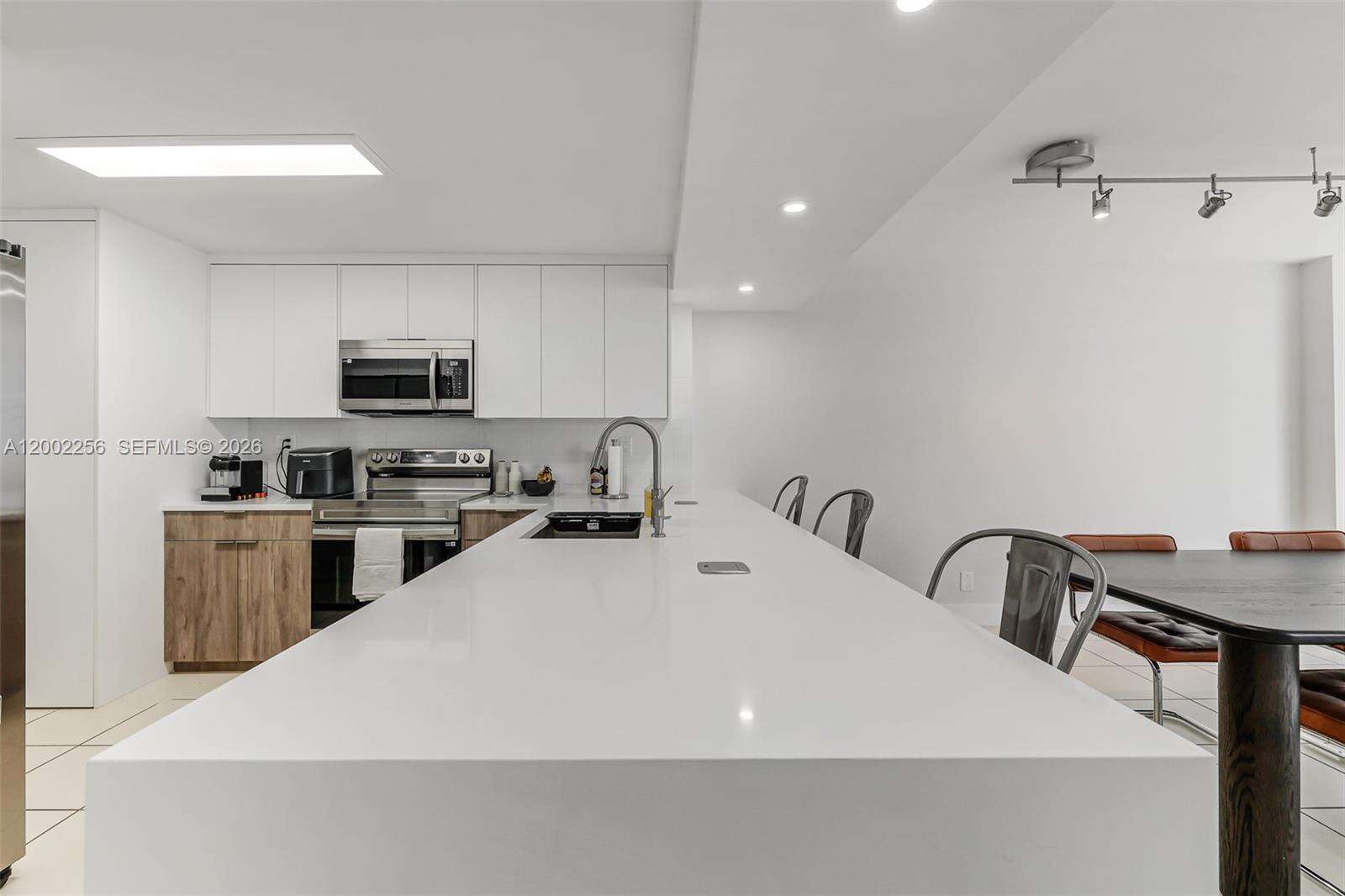 Brickell Place 2 at 1915 Brickell Ave, Miami, FL 33129 - For Sale photo 10