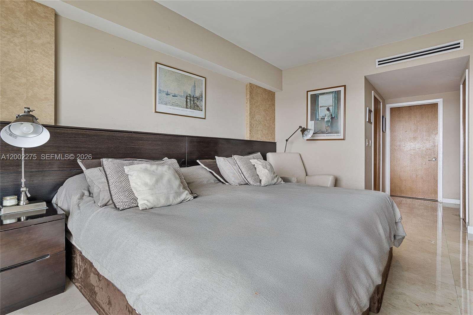 Emerald At Brickell at 218 14 St, Miami, FL 33131 - For Sale photo 14