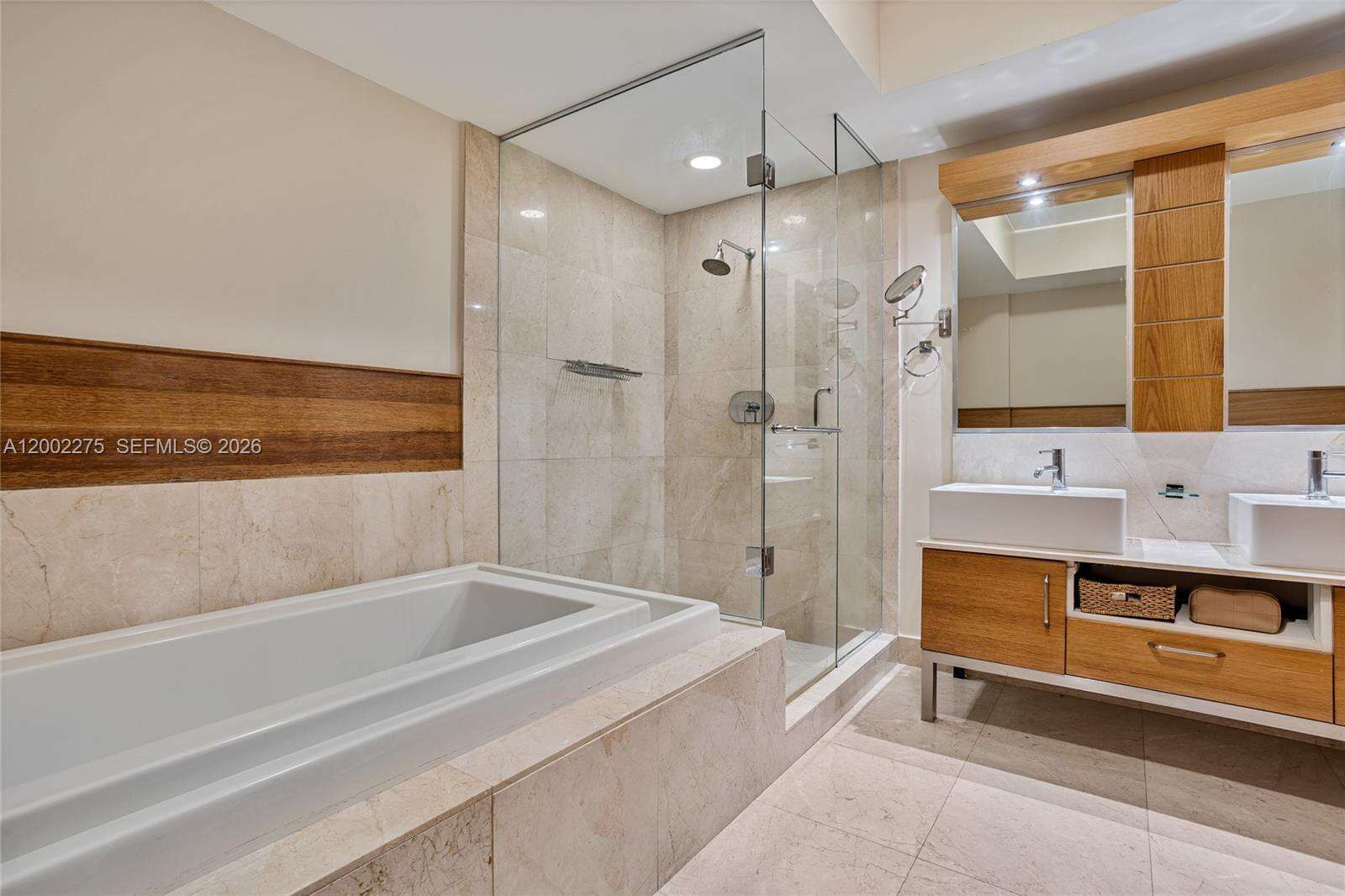 Emerald At Brickell at 218 14 St, Miami, FL 33131 - For Sale photo 17