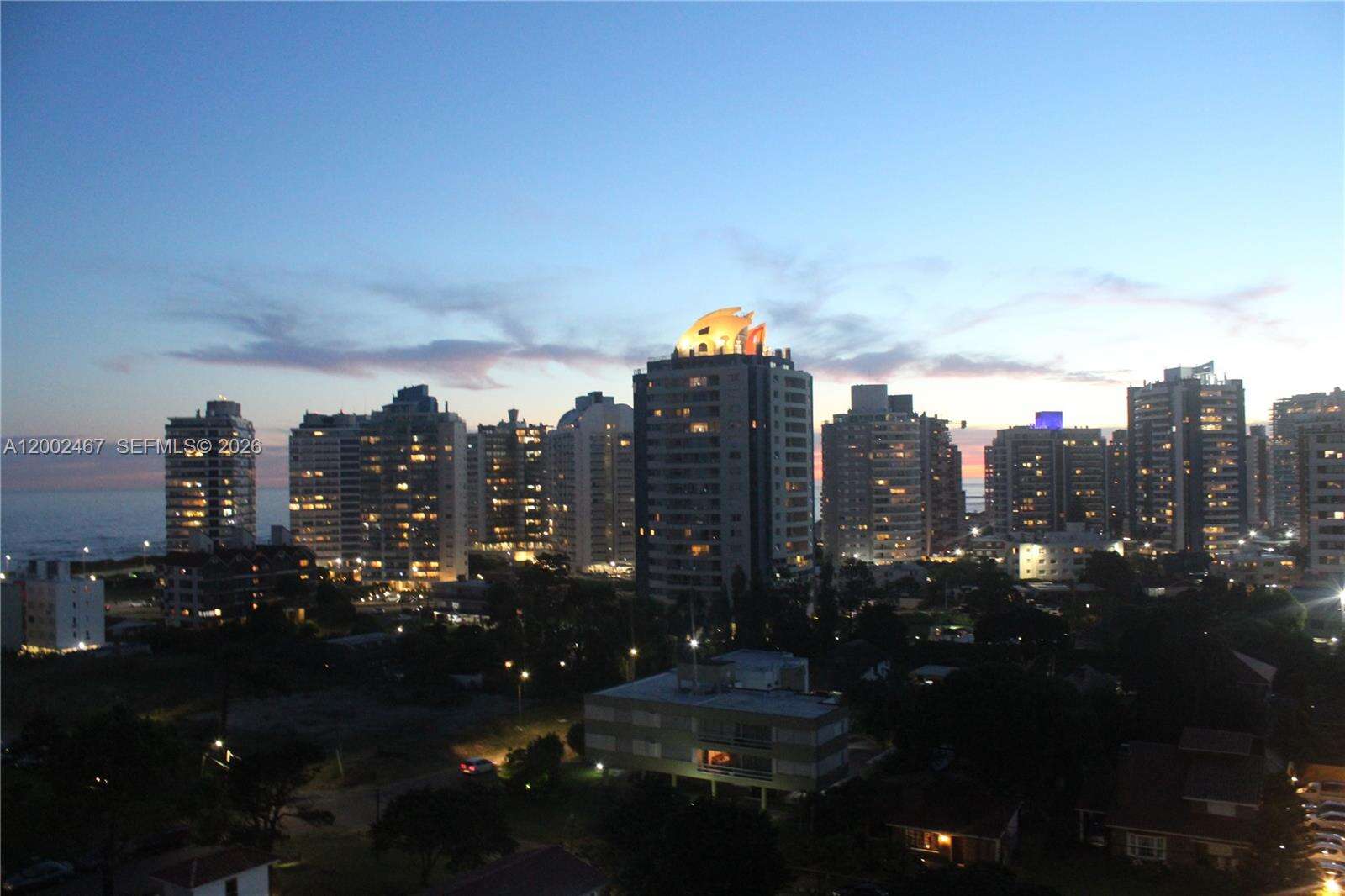 Brickell Flatiron at 1000 Brickell Plz, Miami, FL 33131 - For Sale photo 12