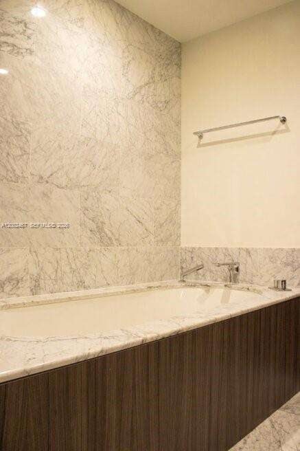 Brickell Flatiron at 1000 Brickell Plz, Miami, FL 33131 - For Sale photo 9