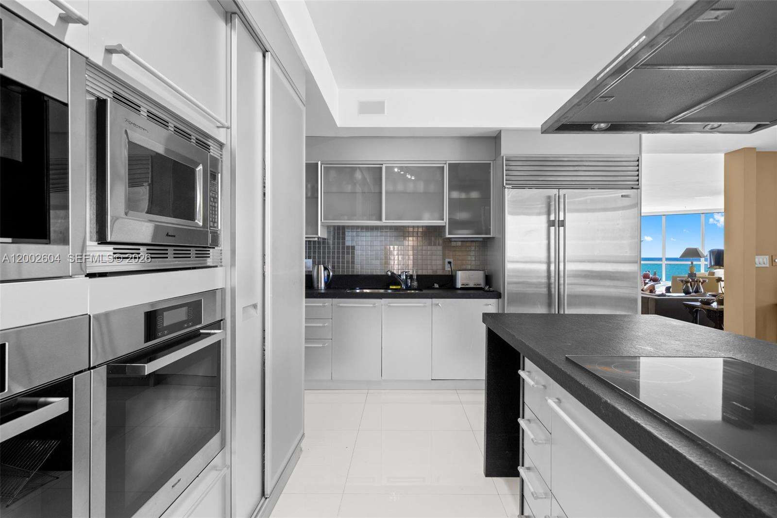 TRUMP ROYALE - 18201 Collins Ave, Sunny Isles Beach, FL 33160 | Picture 6