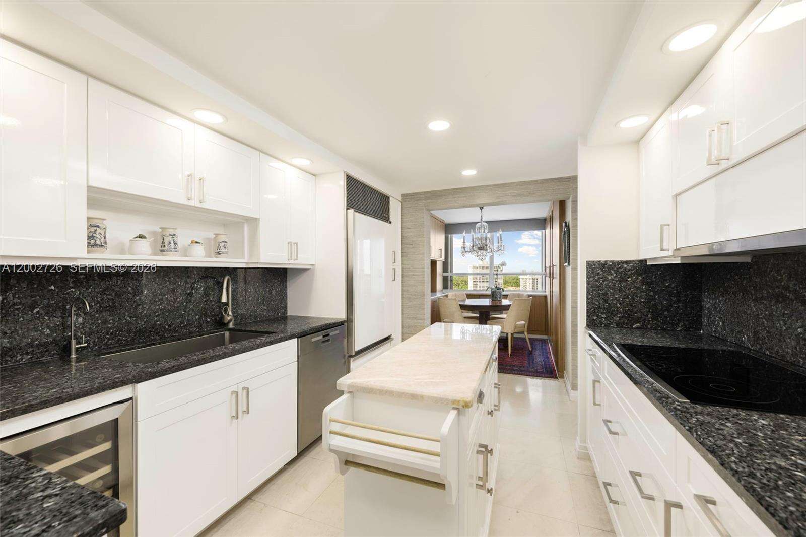 GROVE ISLE - 2 Grove Isle Dr, Coconut Grove, FL 33133 | Picture 9