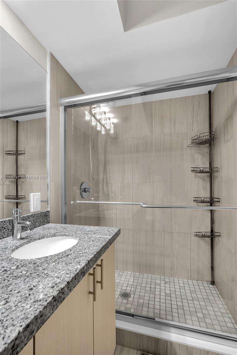 Porto Bellagio at 17125 Bay Rd, Sunny Isles Beach, FL 33160 - For Sale photo 31