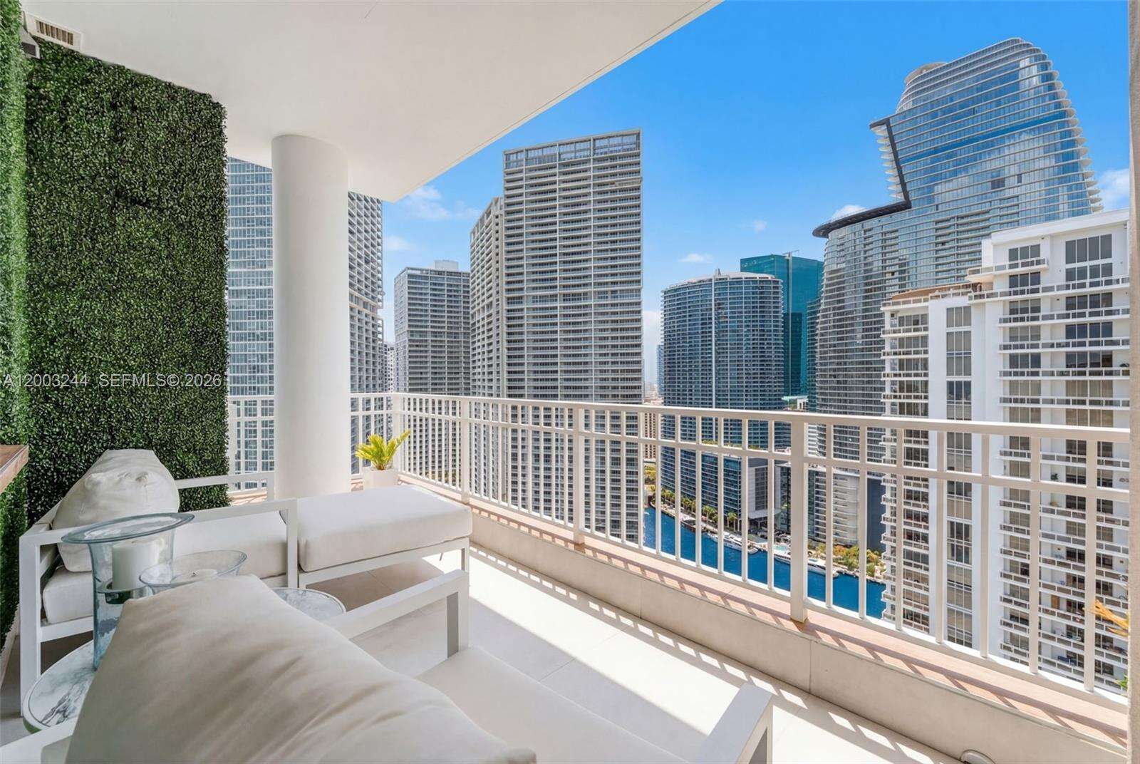COURTS BRICKELL KEY - 801 Brickell Key Blvd, Miami, FL 33131 | Picture 22