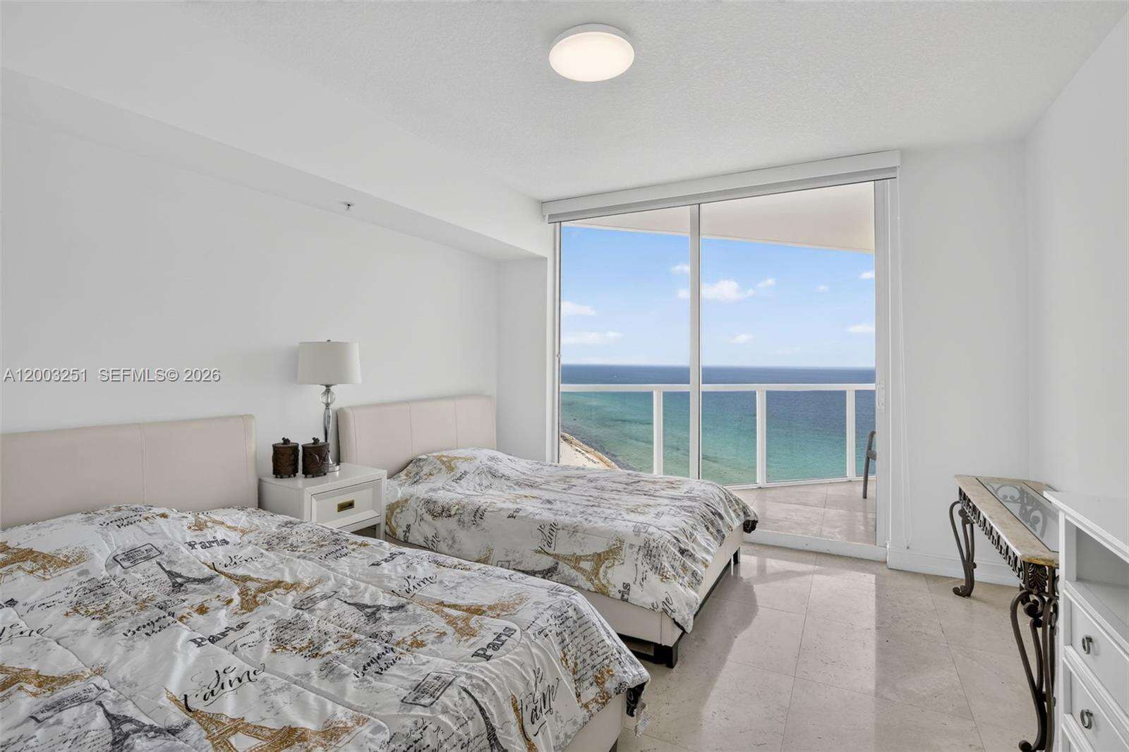 La Perla at 16699 Collins Ave, Sunny Isles Beach, FL 33160 - For Sale photo 24