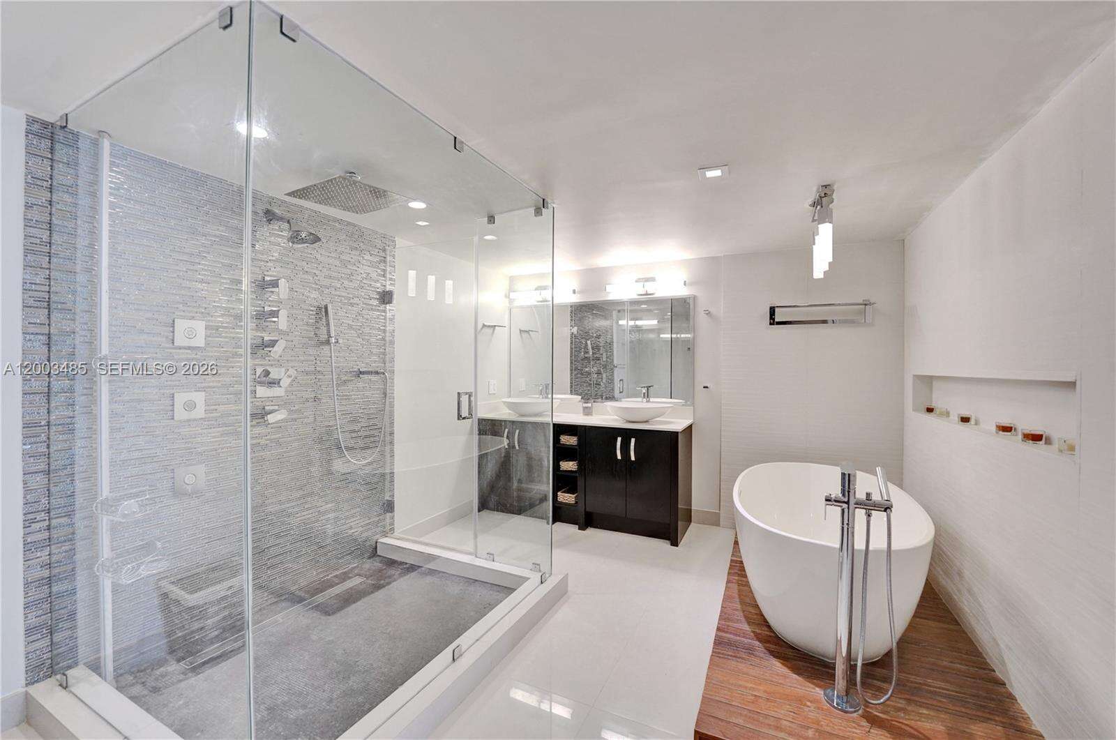 Aquarius at 2751 Ocean Dr, Hollywood, FL 33019 - For Sale photo 24
