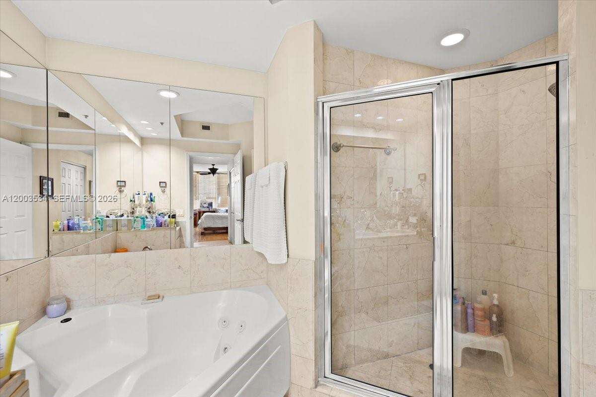 Two Tequesta Point at 808 Brickell Key Dr, Miami, FL 33131 - For Sale photo 19