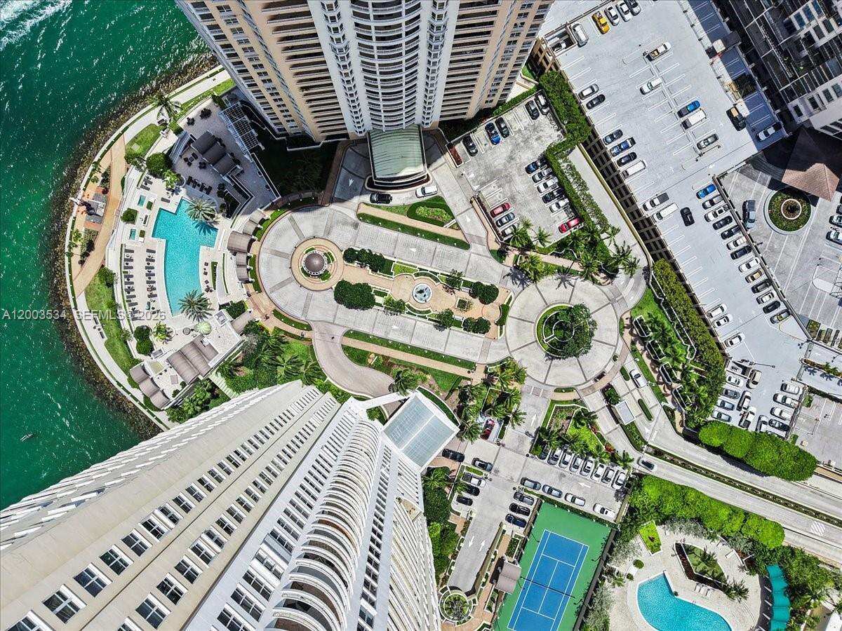 Two Tequesta Point at 808 Brickell Key Dr, Miami, FL 33131 - For Sale photo 30