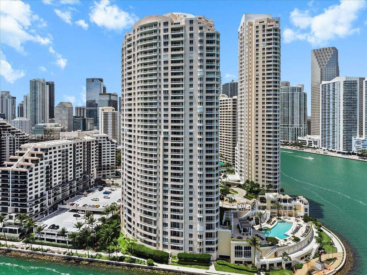 Two Tequesta Point at 808 Brickell Key Dr, Miami, FL 33131 - For Sale photo 32