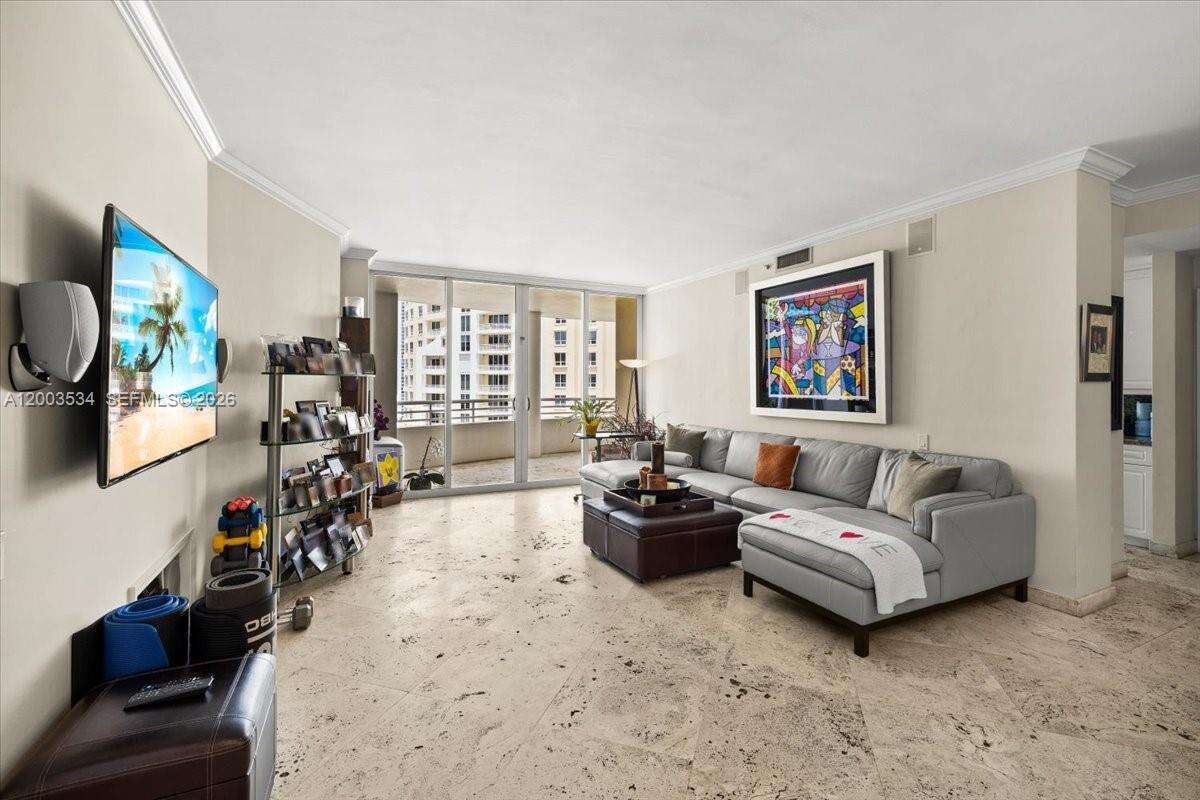 Two Tequesta Point at 808 Brickell Key Dr, Miami, FL 33131 - For Sale photo 7