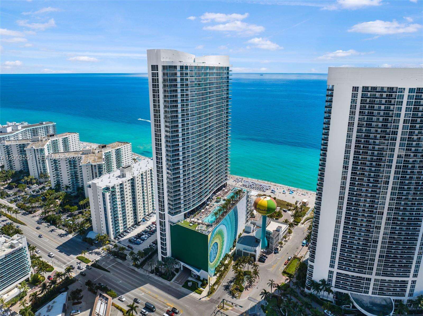 Hyde Resort at 4111 Ocean Dr, Hollywood, FL 33019 - For Sale photo 1