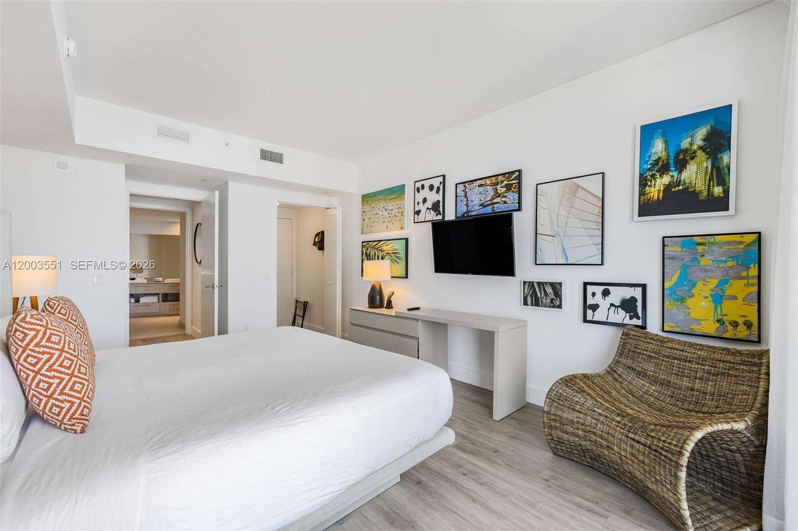 Hyde Resort at 4111 Ocean Dr, Hollywood, FL 33019 - For Sale photo 38