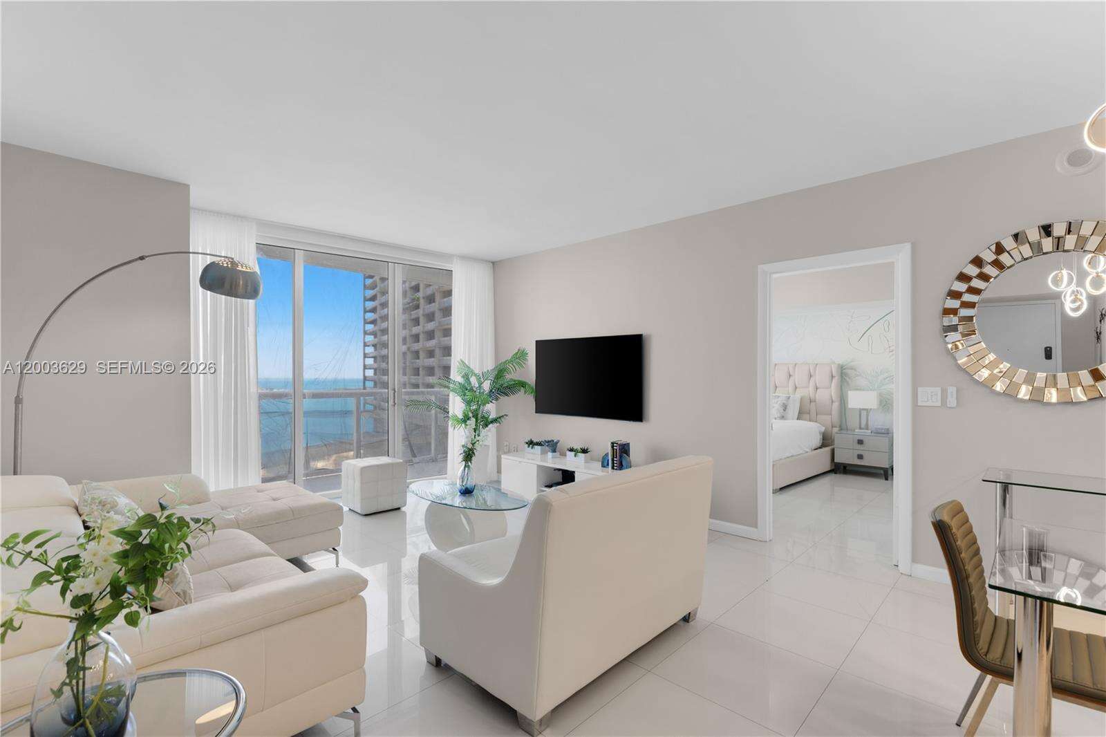 Icon Brickell 3 at 485 Brickell Ave, Miami, FL 33131 - For Sale photo 2