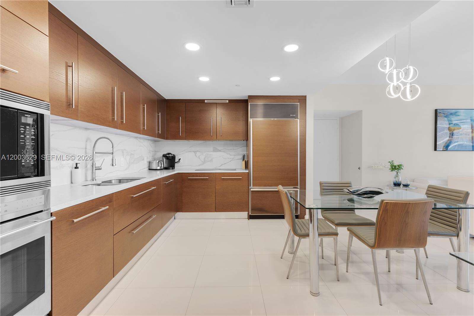 Icon Brickell 3 at 485 Brickell Ave, Miami, FL 33131 - For Sale photo 12