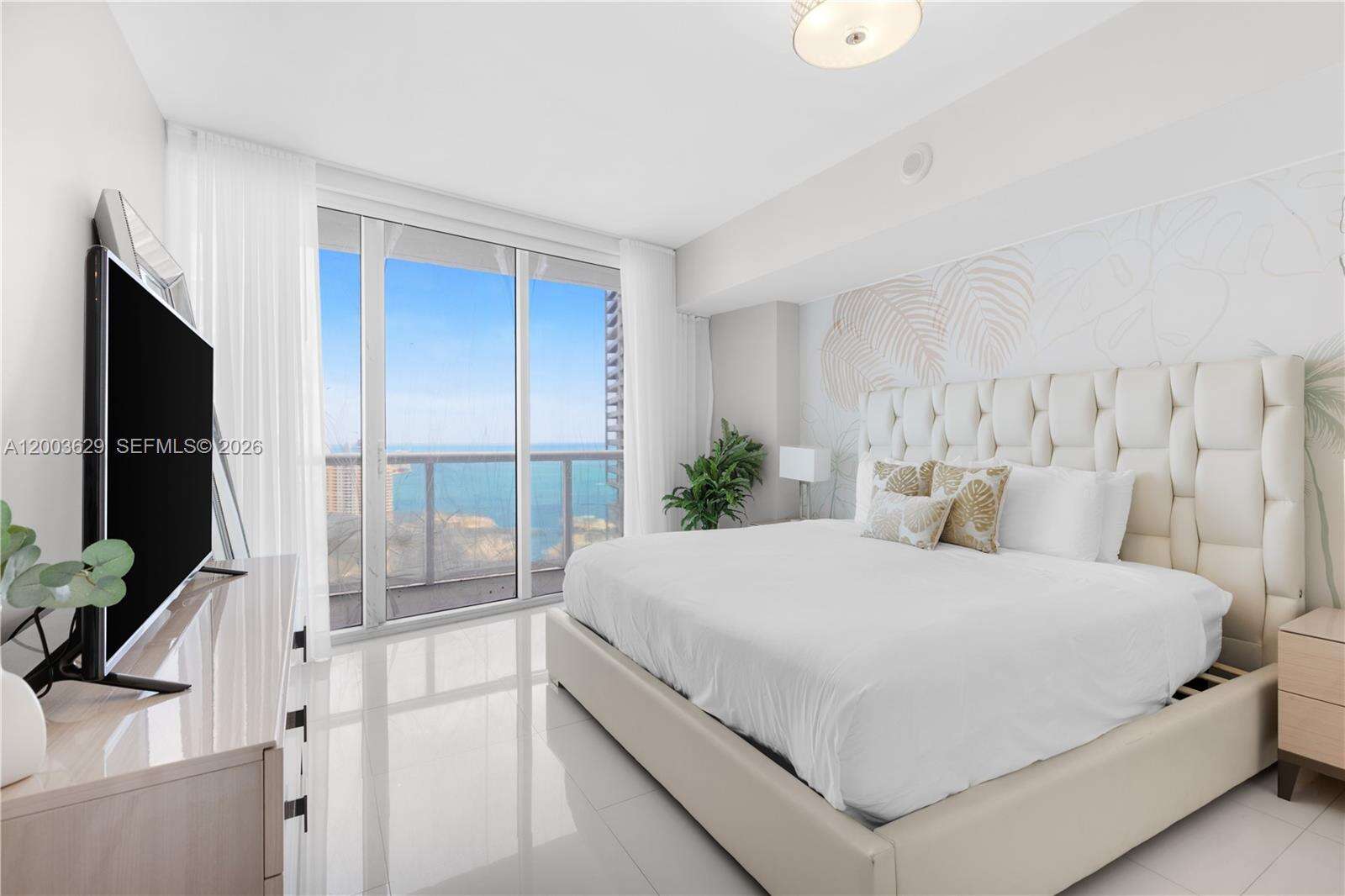 Icon Brickell 3 at 485 Brickell Ave, Miami, FL 33131 - For Sale photo 14