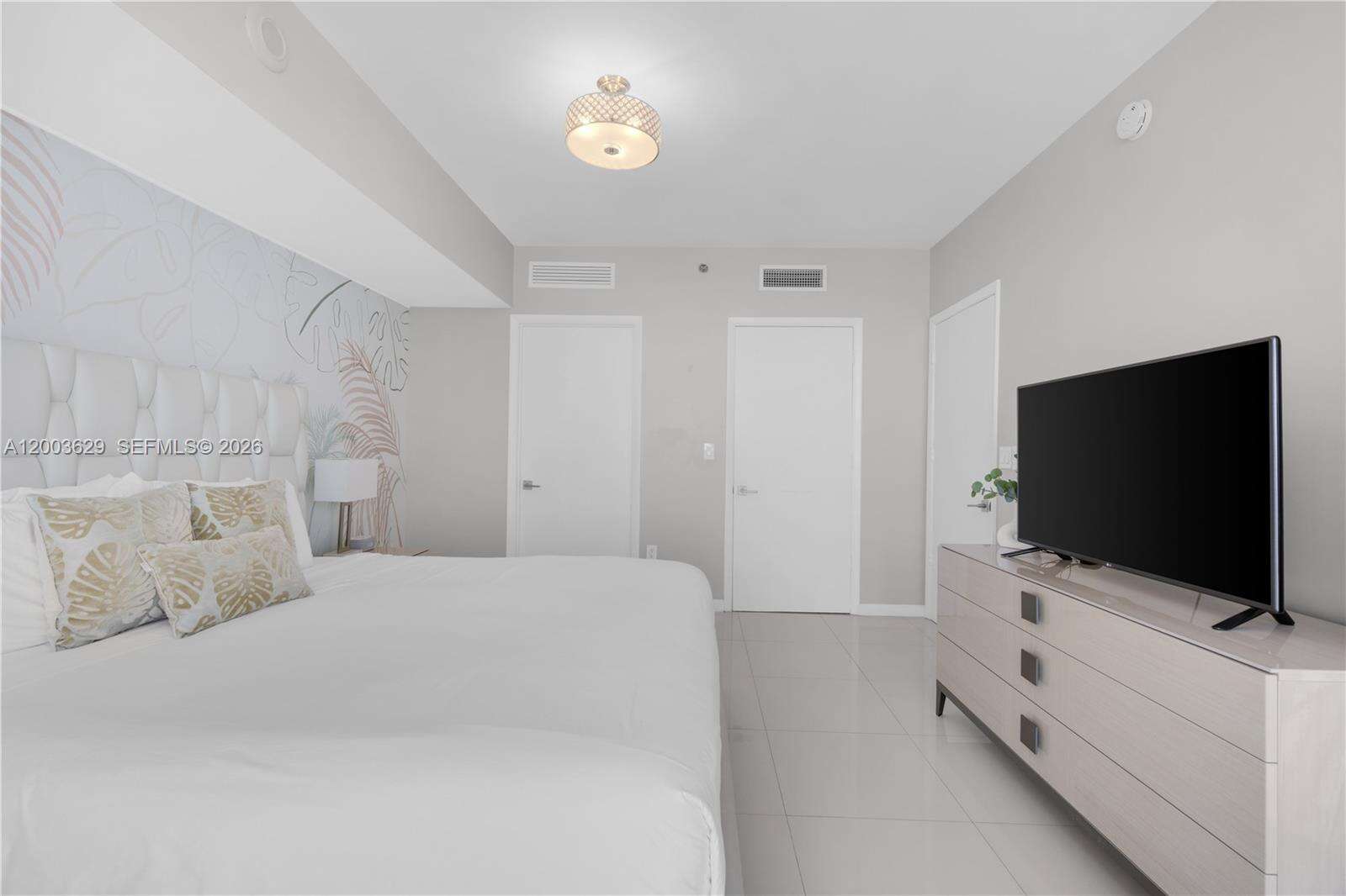 Icon Brickell 3 at 485 Brickell Ave, Miami, FL 33131 - For Sale photo 17