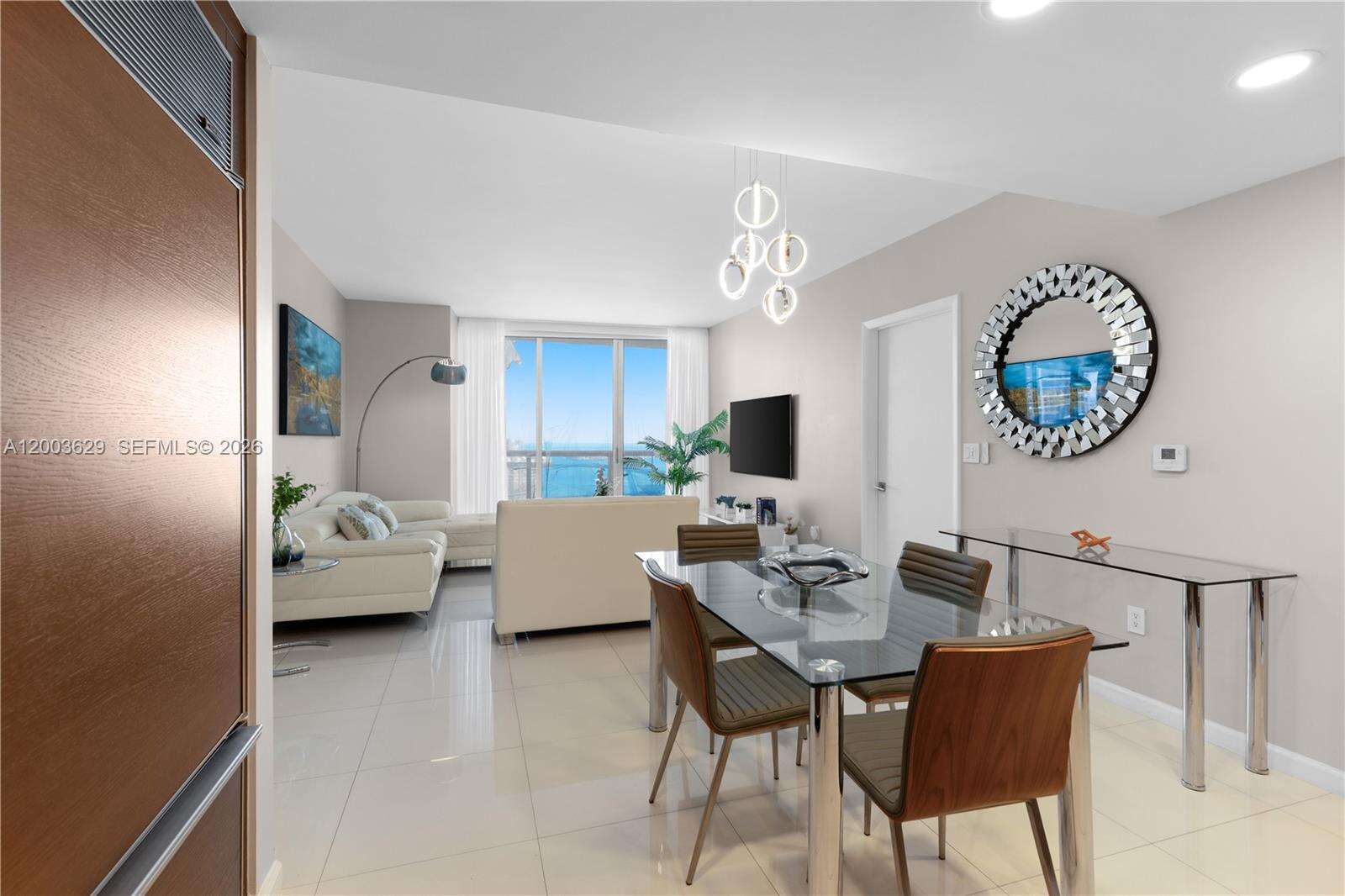 Icon Brickell 3 at 485 Brickell Ave, Miami, FL 33131 - For Sale photo 7